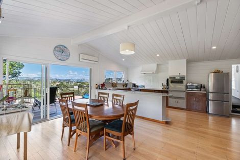 Photo of property in 1601 Rings Road, Coromandel, 3506