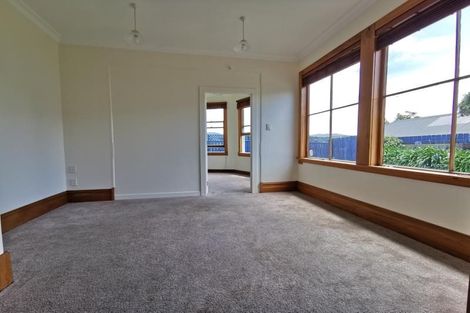 Photo of property in 26 Grove Road, Kelburn, Wellington, 6012