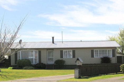 Photo of property in 5 Amber Place, Pukehangi, Rotorua, 3015