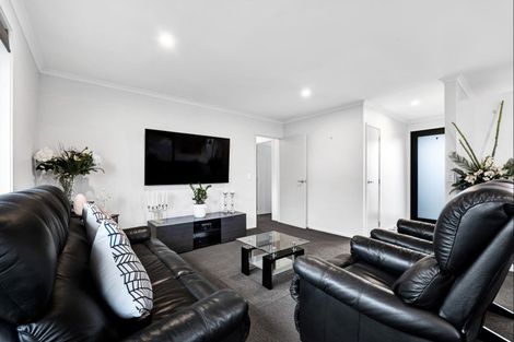 Photo of property in 14a Rosalind Street, Stratford, 4332