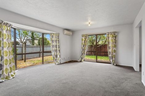 Photo of property in 59a Wairakei Road, Bryndwr, Christchurch, 8052