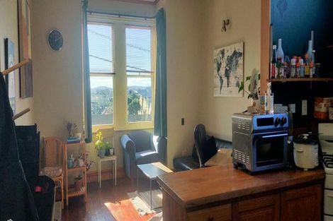 Photo of property in 25 Douglas Street, Mount Cook, Wellington, 6021