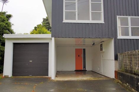 Photo of property in 104 Atawhai Road, Fitzherbert, Palmerston North, 4410