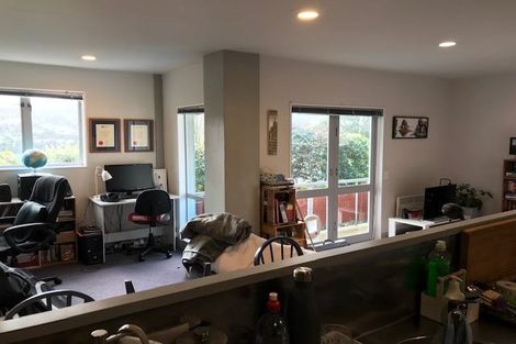 Photo of property in 2/112 Mairangi Road, Wilton, Wellington, 6012