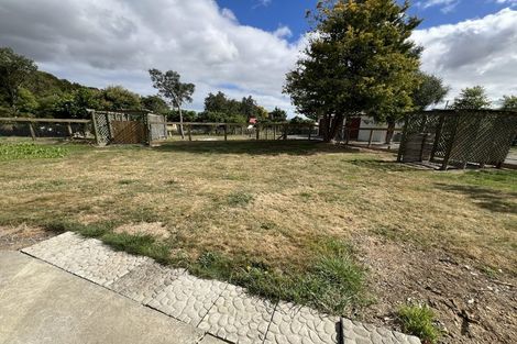 Photo of property in 210 Bruce Road, Levin, 5510