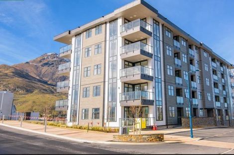 Photo of property in Wyndham Gardens Apartments, 30 Red Oaks Drive, Frankton, Queenstown, 9300