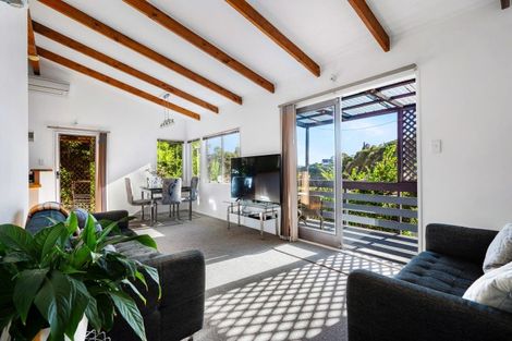 Photo of property in 94 Milton Road, Bluff Hill, Napier, 4110