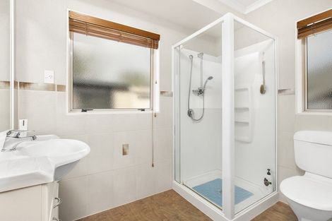 Photo of property in 23 Castlehill Court, Wattle Downs, Auckland, 2103