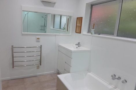 Photo of property in 45 Middlepark Road, Sockburn, Christchurch, 8042