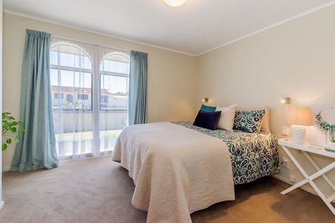 Photo of property in 2a Stuart Street, Waikanae, 5036