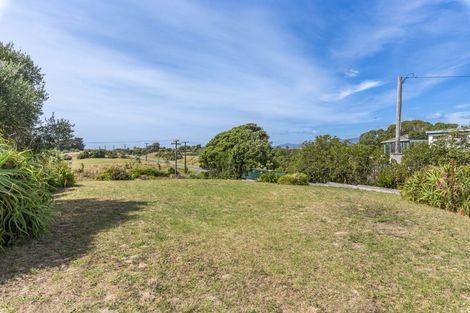 Photo of property in 337 Te Horo Beach Road, Te Horo Beach, Otaki, 5581