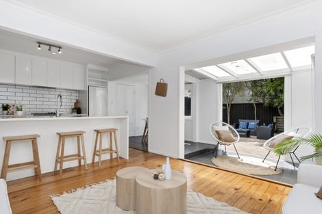 Photo of property in 21a Terrace Avenue, Mount Maunganui, 3116