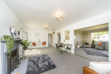 Photo of property in 5 Humphrey Street, Marton, 4710