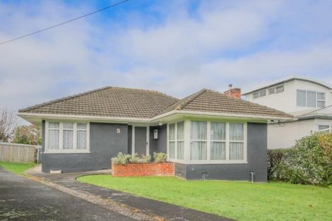 Photo of property in 5 Tower Crescent, Durie Hill, Whanganui, 4500