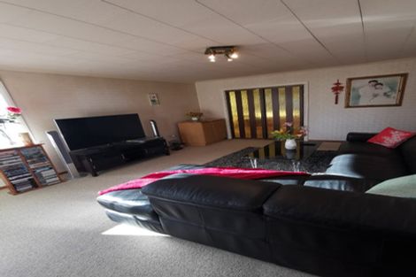 Photo of property in 219 Cambridge Terrace, Naenae, Lower Hutt, 5011