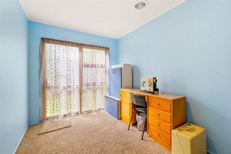 Photo of property in 31 Mercury Way, Whitby, Porirua, 5024