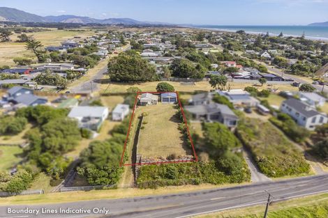 Photo of property in 337 Te Horo Beach Road, Te Horo Beach, Otaki, 5581