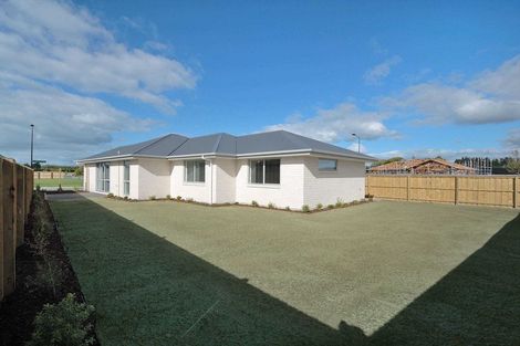 Photo of property in 1 Keeper Close, Woodend, 7610