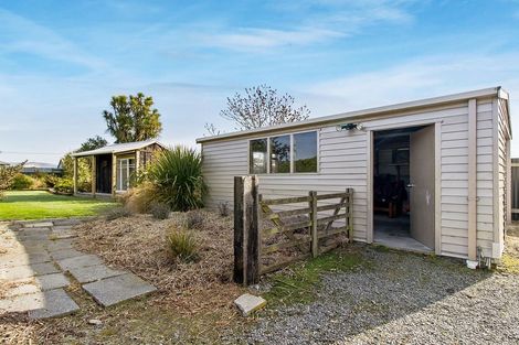 Photo of property in 6 Edward Street, Waimate, 7924