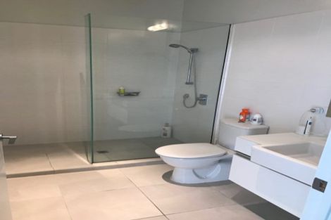 Photo of property in 22 Liardet Apartments, 104/22 Liardet Street, New Plymouth, 4310