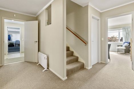 Photo of property in 19 Kinder Street, Acacia Bay, Taupo, 3330