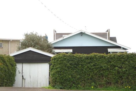 Photo of property in 12 Roy Terrace, Moturoa, New Plymouth, 4310