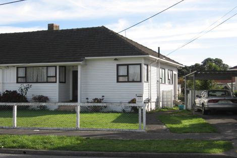 Photo of property in 25 Hall Crescent, Epuni, Lower Hutt, 5011