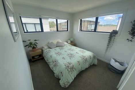 Photo of property in 1/5 Brandon Road, Glen Eden, Auckland, 0602