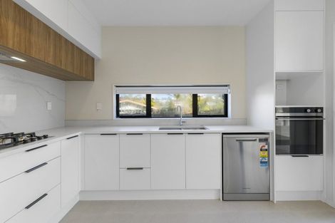 Photo of property in 40c John Downs Drive, Browns Bay, Auckland, 0630