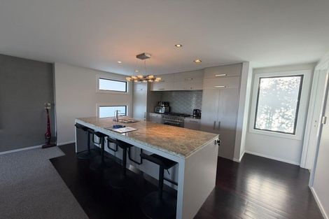 Photo of property in 100a Lake Road, Northcote, Auckland, 0627