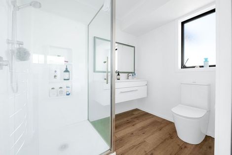 Photo of property in 411 Tuhikaramea Road, Temple View, Hamilton, 3290