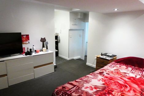 Photo of property in 23 Grass Street, Roseneath, Wellington, 6011