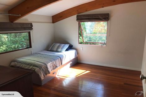 Photo of property in 142 Wade River Road, Wade Heads, Whangaparaoa, 0932