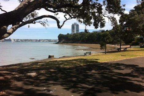 Photo of property in 5/134 Calliope Road, Stanley Point, Auckland, 0624