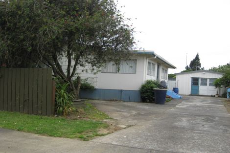 Photo of property in 18 Vimy Place, Mangere, Auckland, 2022