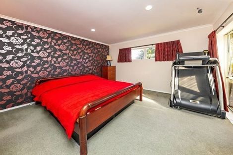 Photo of property in 55a Kelvin Road, Papakura, 2110