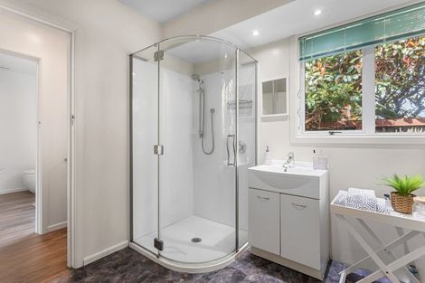 Photo of property in 53 Westburn Terrace, Burnside, Christchurch, 8041