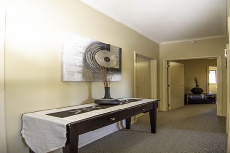 Photo of property in 41 Fitchett Street, Palmerston North, 4410