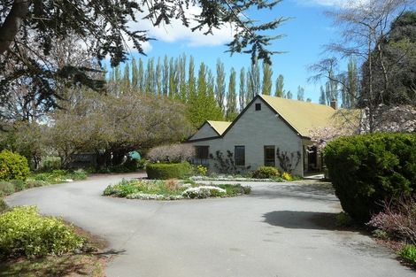 Photo of property in 16 Young Lane, Clyde, Alexandra, 9391