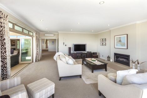 Photo of property in 285 Major Hornbrook Road, Mount Pleasant, Christchurch, 8081