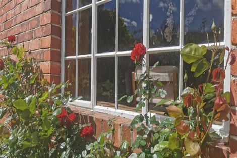 Photo of property in 118 Wellington Street, Picton, 7220