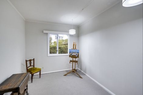 Photo of property in 130 Thompson Road, Bluff Hill, Napier, 4110