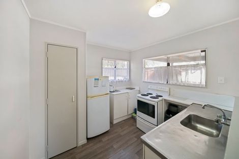 Photo of property in 6/19 Smiths Avenue, Papakura, 2110