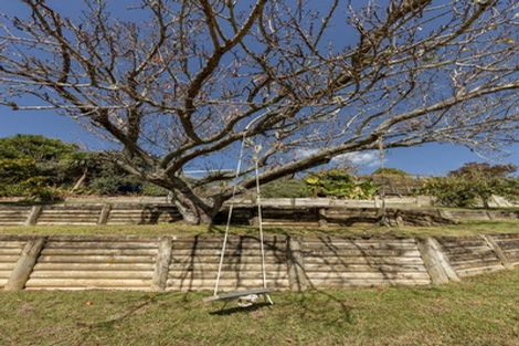 Photo of property in 21 Omokoroa Road, Omokoroa, 3114