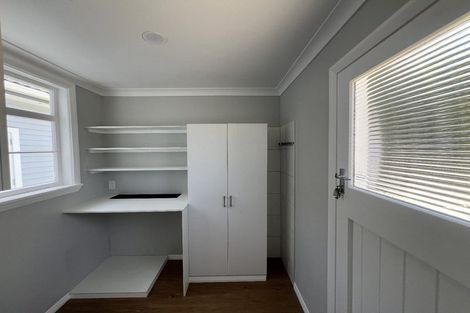 Photo of property in 30 Kings Drive, Levin, 5510