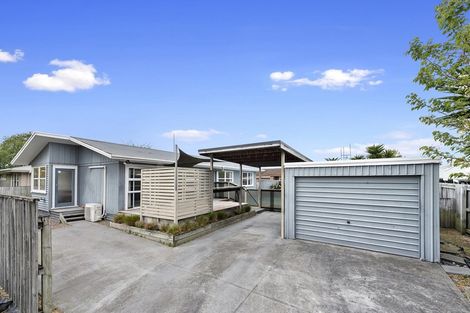 Photo of property in 1 Warwick Avenue, St Andrews, Hamilton, 3200