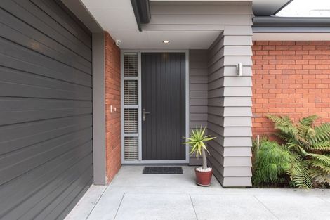 Photo of property in 6 Mappleton Avenue, Burnside, Christchurch, 8053