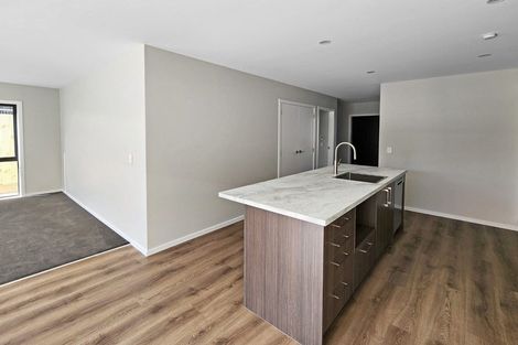 Photo of property in 7 Ruru Lane, Hurworth, New Plymouth, 4310