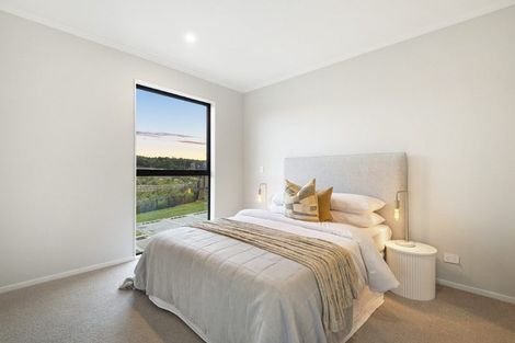 Photo of property in 8/7 Parapara Place, Albany, Auckland, 0632