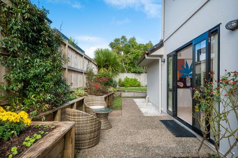 Photo of property in 3 Parani Court, Te Atatu Peninsula, Auckland, 0610